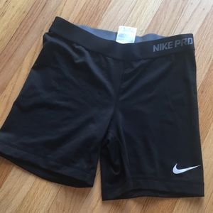 Nike Pro Combat Shorts in Black Sz medium